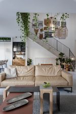 סט שולחנות סלון מודולרי דגם טל מיקס סטודיו נושקה - שילוב עץ וברזל צבעוני